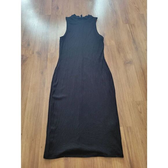 Express Mock Neck Midi Dress‎ - Picture 1 of 7